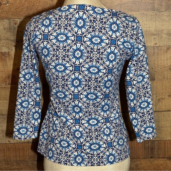 J. McLaughlin Catalina Cloth Wavesong Top Blue Moroccan Print size XS Boatneck - Picture 3 of 9